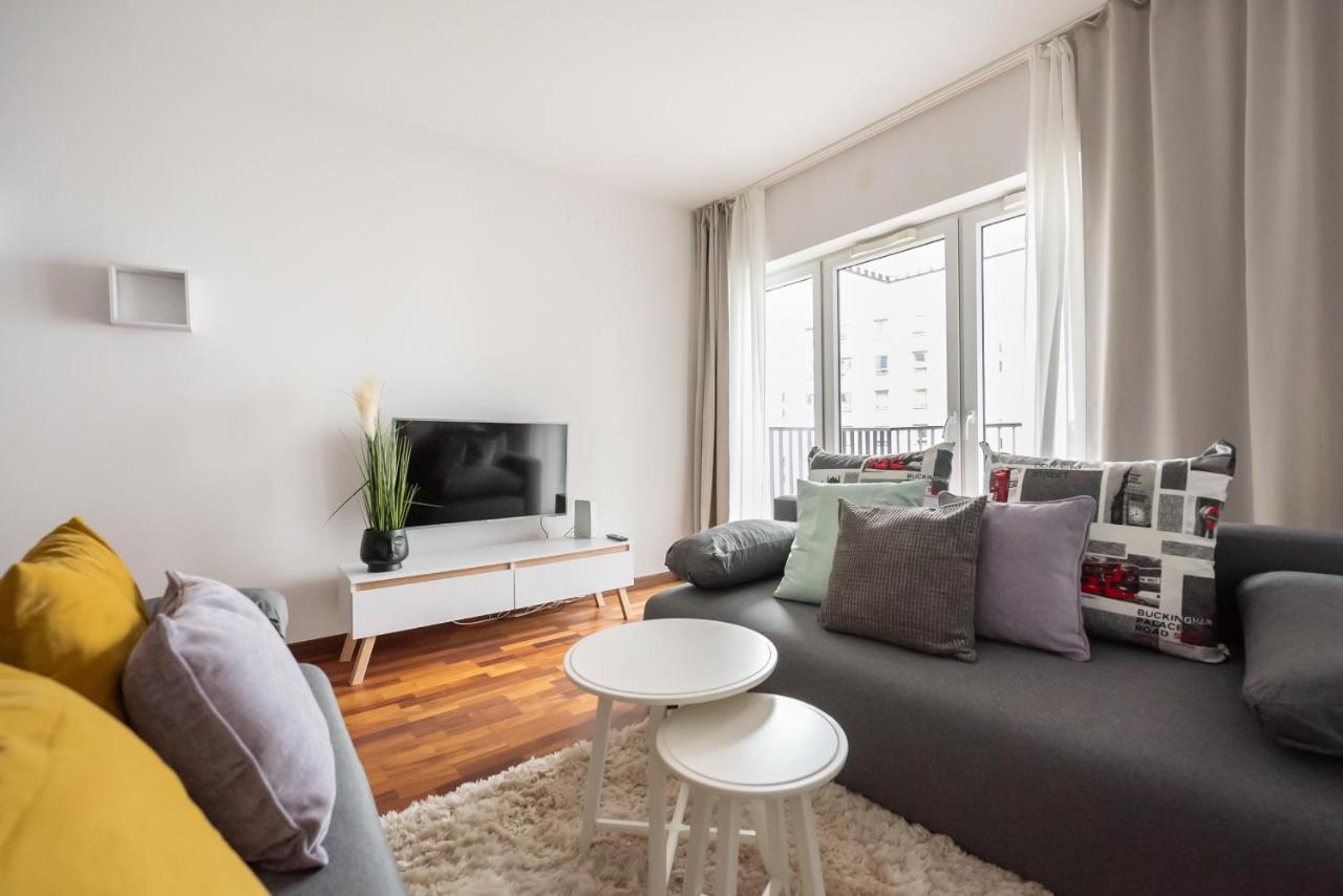 Wola Sunset Apartment Free Parking Варшава Екстериор снимка